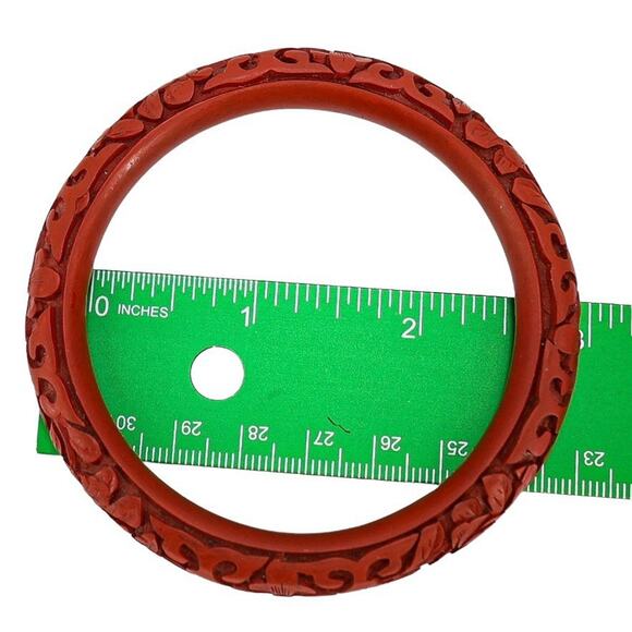 Hand Carved Red Cinnabar Lacquer Bangle Bracelet Floral & Scroll Chinese Export - Picture 4 of 11